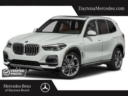 Used 2022 BMW X5 xDrive45e w/ Luxury Seating Package AWD/4WD image 1