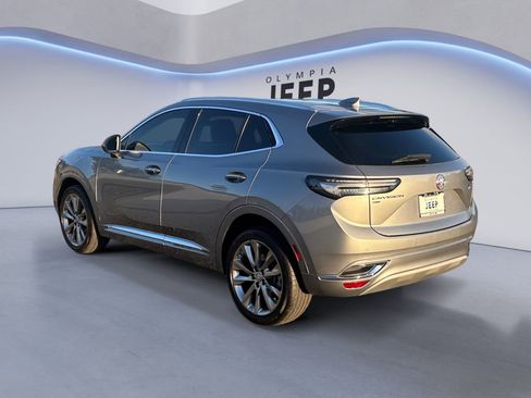 Used 2023 Buick Envision Avenir image 3