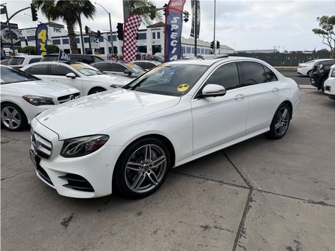 Used 2019 Mercedes-Benz E 300 w/ Premium 1 Package image 10