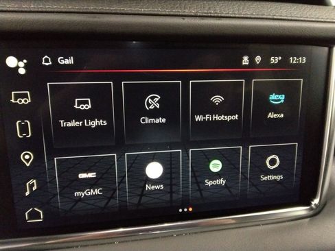 Used 2023 GMC Yukon XL Denali image 23