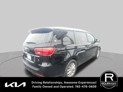Used 2021 Kia Sedona EX FWD image 5