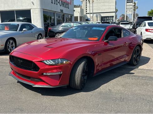 Used 2021 Ford Mustang GT Premium w/ Black Accent Package RWD image 11