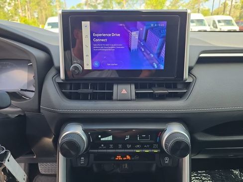 Used 2024 Toyota RAV4 LE FWD image 17