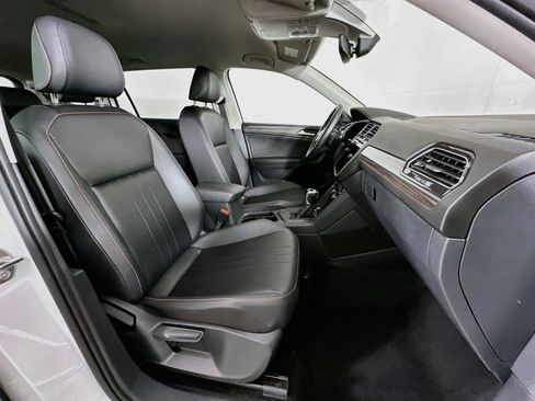 Used 2024 Volkswagen Tiguan Wolfsburg Edition FWD image 31
