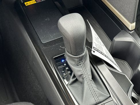 Used 2026 Toyota Camry LE image 20