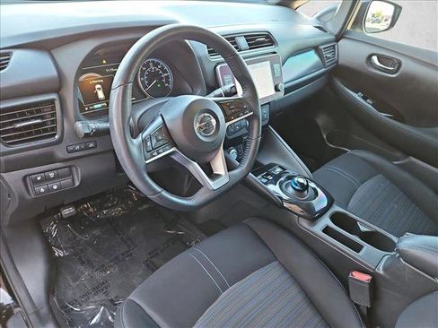 Used 2022 Nissan Leaf SV image 12