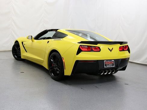 Used 2019 Chevrolet Corvette Stingray Coupe image 8