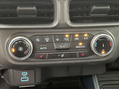 Used 2024 Ford Maverick XLT w/ XLT Luxury Package AWD/4WD image 20