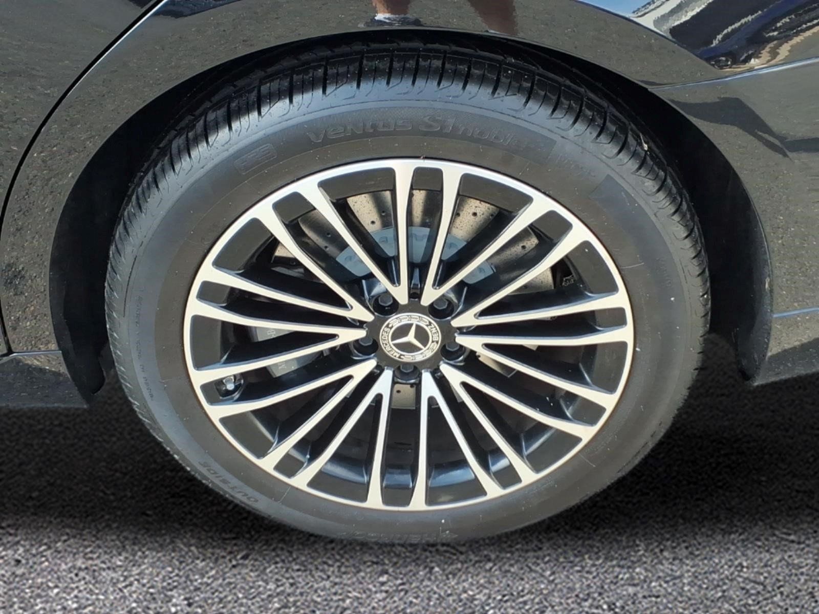 Certified 2024 Mercedes-Benz S 580 4MATIC Sedan image 9