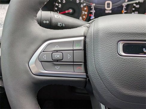 New 2026 Jeep Compass Latitude image 25