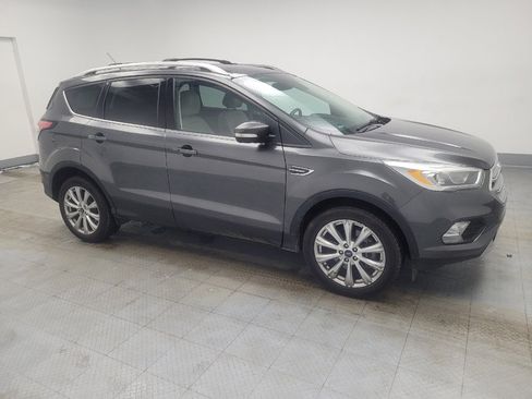 Used 2017 Ford Escape Titanium FWD image 11