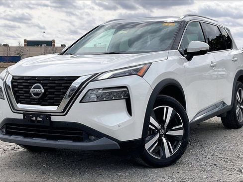 Certified 2021 Nissan Rogue SL w/ Premium Package image 2