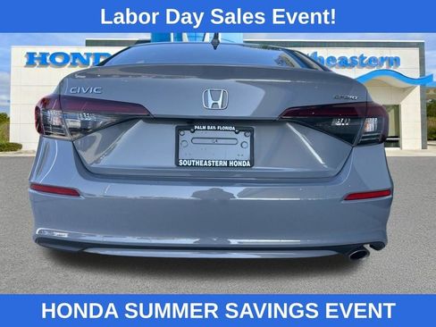 Used 2025 Honda Civic Sport image 8