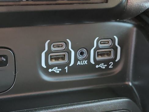 Used 2019 RAM 1500 Big Horn AWD/4WD image 28