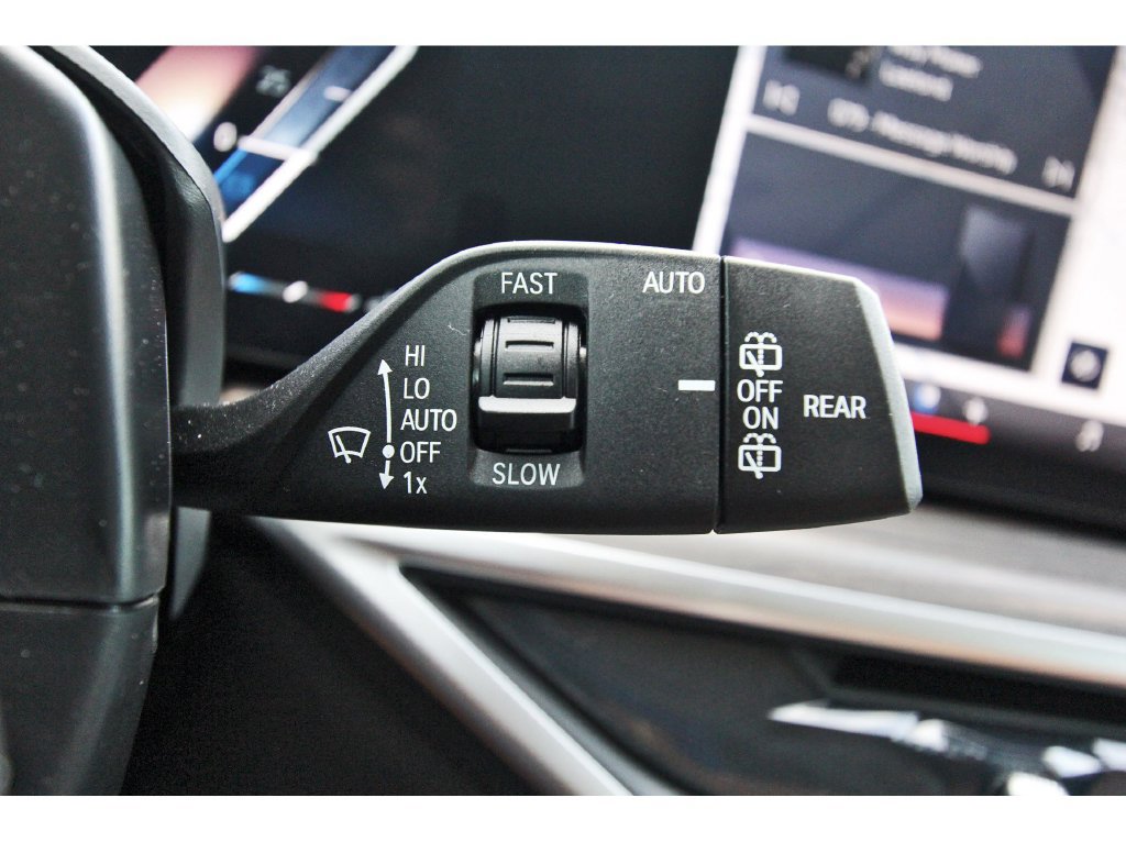 Used 2026 BMW X7 xDrive40i AWD/4WD image 19