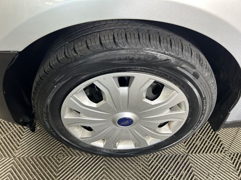 Used 2020 Ford Transit Connect XL FWD image 9
