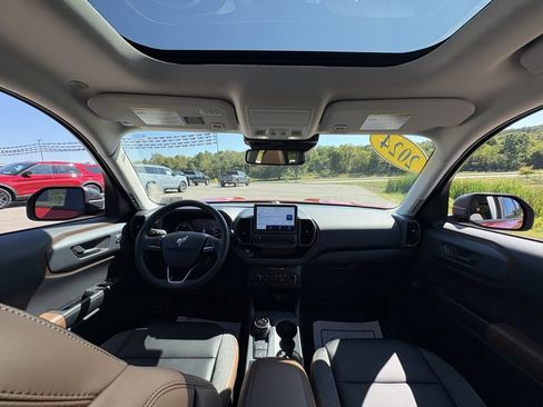 Used 2024 Ford Bronco Sport Outer Banks w/ Tech Package image 28