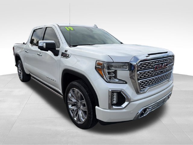 Used 2019 GMC Sierra 1500 Denali w/ Denali Ultimate Package AWD/4WD image 1