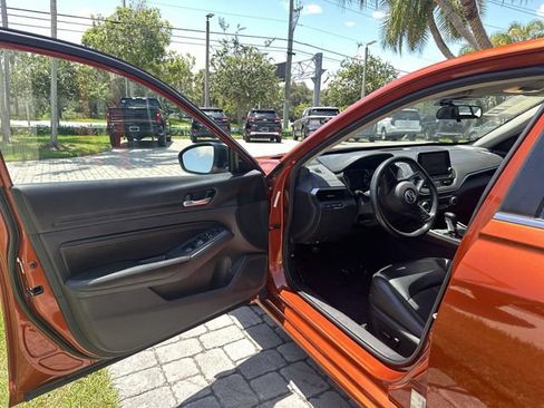 Used 2022 Nissan Altima 2.5 SR FWD image 22