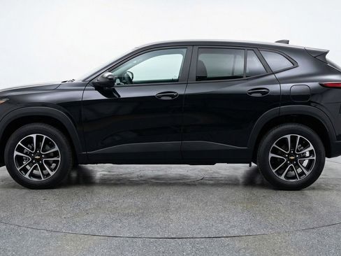 Used 2025 Chevrolet TrailBlazer LT FWD image 5