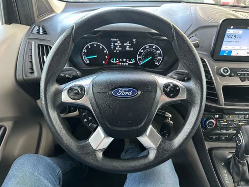 Used 2020 Ford Transit Connect XLT image 7