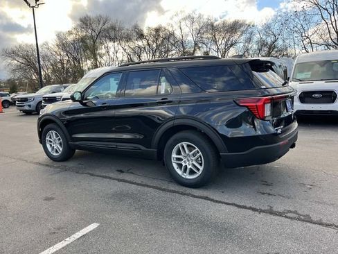 New 2026 Ford Explorer Active image 6