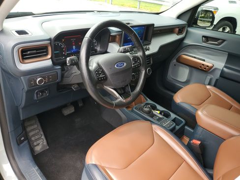 Used 2022 Ford Maverick Lariat w/ Lariat Luxury Package image 20