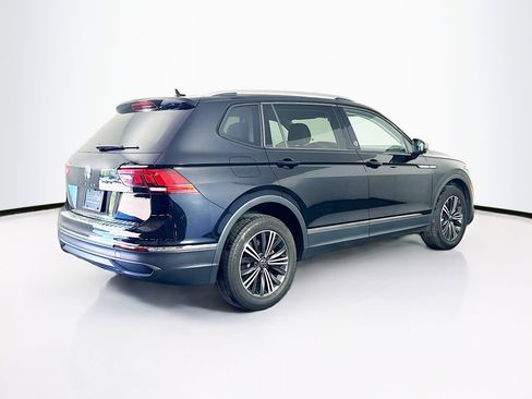 Used 2024 Volkswagen Tiguan Wolfsburg Edition image 9
