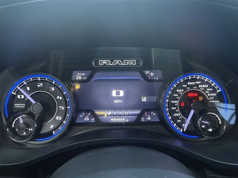 Used 2019 RAM 1500 Limited w/ Advanced Safety Group image 20