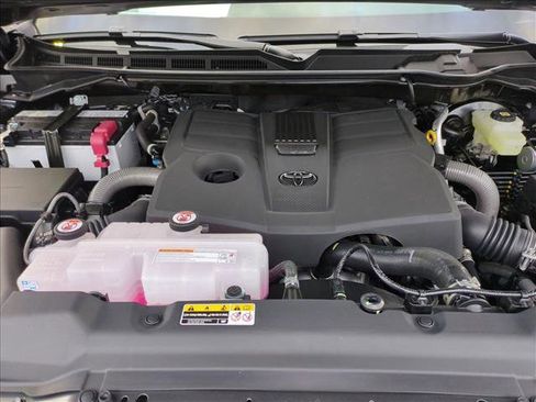 New 2026 Toyota Tundra Limited image 16