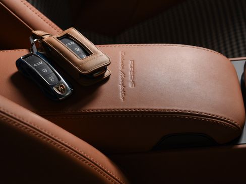 Used 2024 Porsche 911 Carrera S RWD image 9