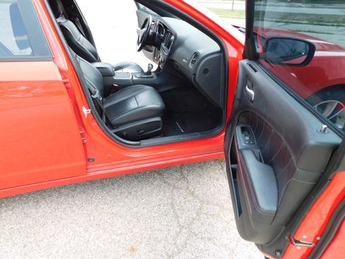 Used 2015 Dodge Charger R/T w/ Plus Group image 12