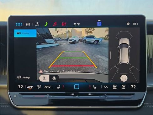 New 2026 Volkswagen Tiguan SE R-Line image 19