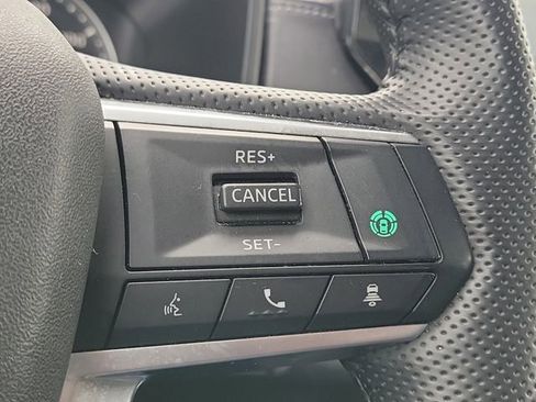 Used 2024 Mitsubishi Outlander SE image 24