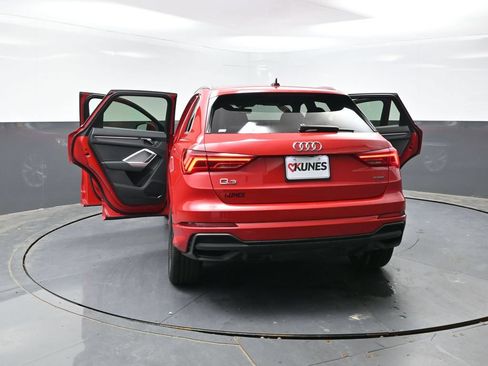 Used 2025 Audi Q3 2.0T Premium AWD/4WD image 60