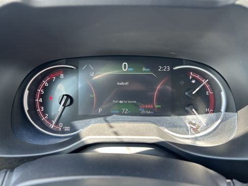Certified 2025 Toyota RAV4 XLE FWD image 25