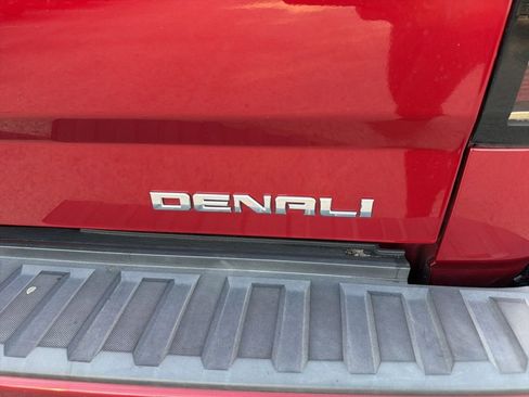 Used 2018 GMC Sierra 1500 Denali RWD image 10