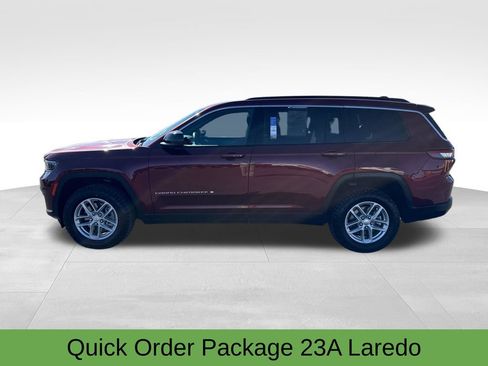 Used 2024 Jeep Grand Cherokee L Laredo AWD/4WD image 3