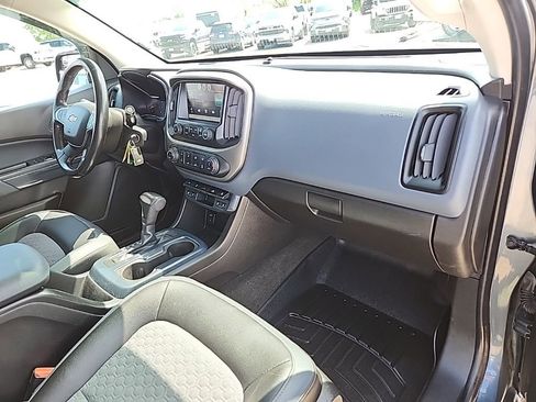 Certified 2015 Chevrolet Colorado Z71 AWD/4WD image 40