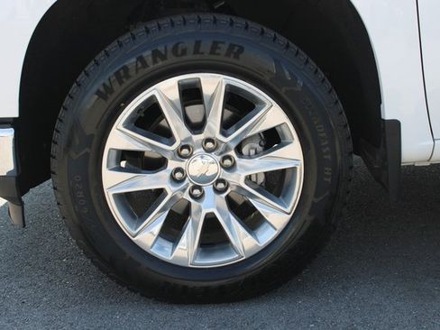 Used 2021 Chevrolet Silverado 1500 LTZ w/ Technology Package image 42