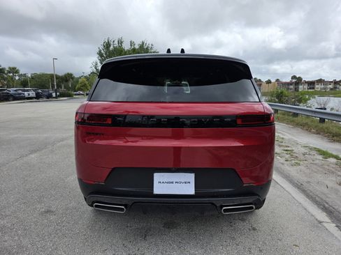 New 2026 Land Rover Range Rover Sport SE AWD/4WD image 6