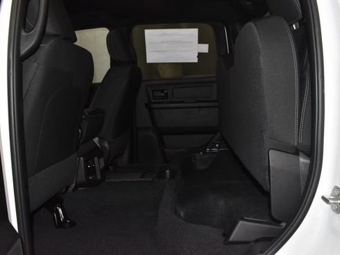 New 2026 RAM 2500 Tradesman AWD/4WD image 33