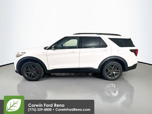 New 2026 Ford Explorer ST-Line w/ ST-Line Street Pack image 4