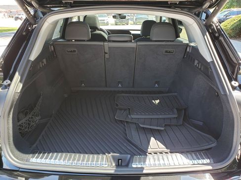 Used 2025 Audi Q5 Premium w/ Convenience Package AWD/4WD image 15