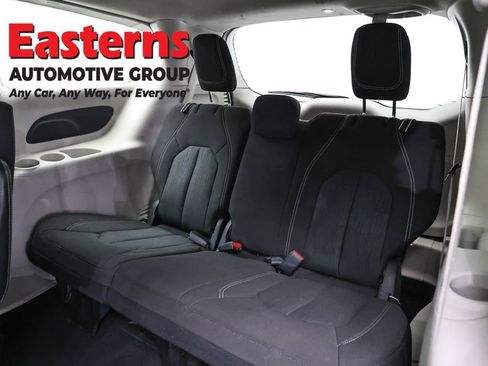 Used 2023 Chrysler Voyager LX FWD image 26