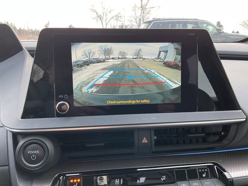 Used 2024 Toyota Prius XLE image 27