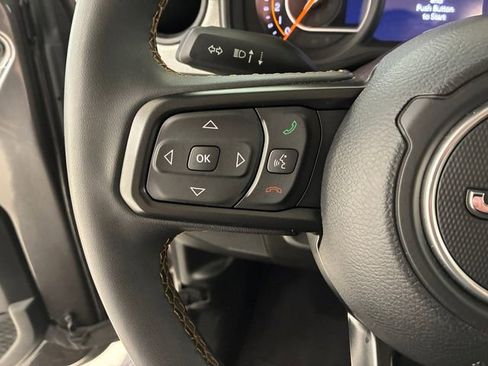 Used 2024 Jeep Wrangler Sport S image 23