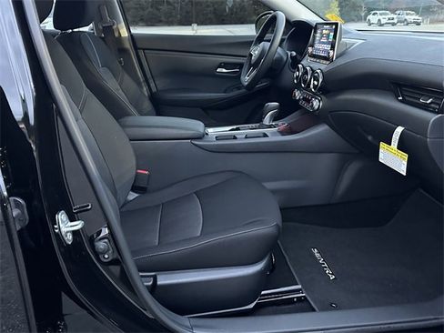 Certified 2025 Nissan Sentra SV w/ Trunk Package image 14