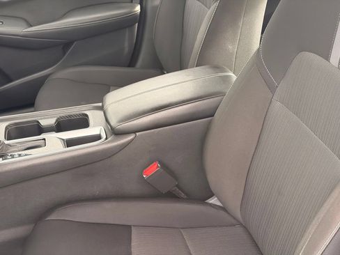 Certified 2024 Nissan Sentra SV FWD image 20