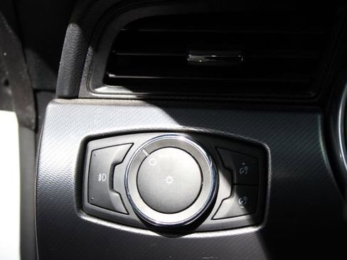 Used 2021 Ford Mustang Premium RWD image 10